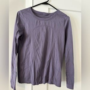 Lululemon relaxed swiftly